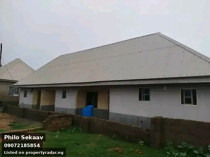 2 Bedroom Block Of Flats In Nyon For Sale in Benue