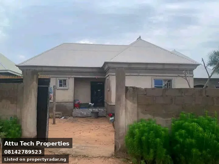 2 Bedroom House In North Bank For Sale in Benue