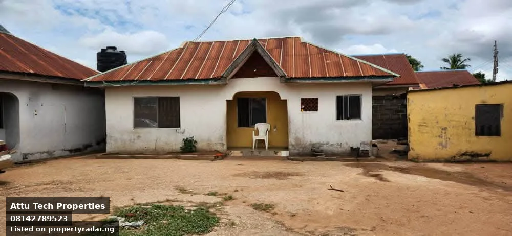 3 Bedroom Block Of Flats In Nyiman For Sale in Benue