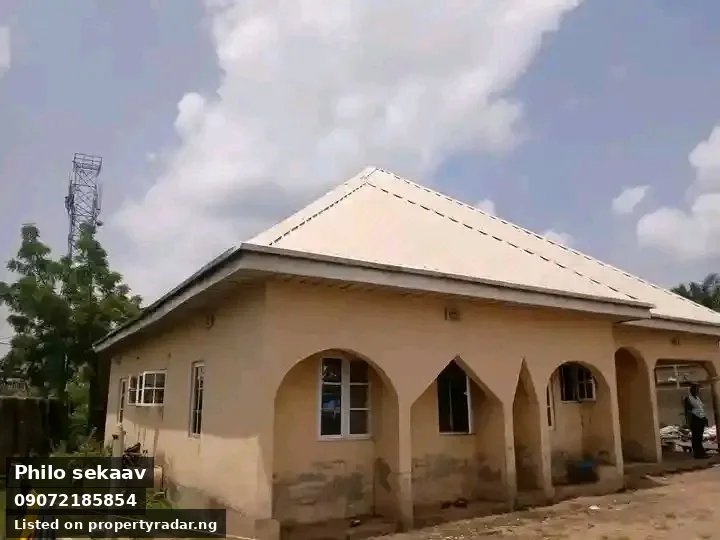 3 Bedroom House In Judges Quarters For Sale in Benue