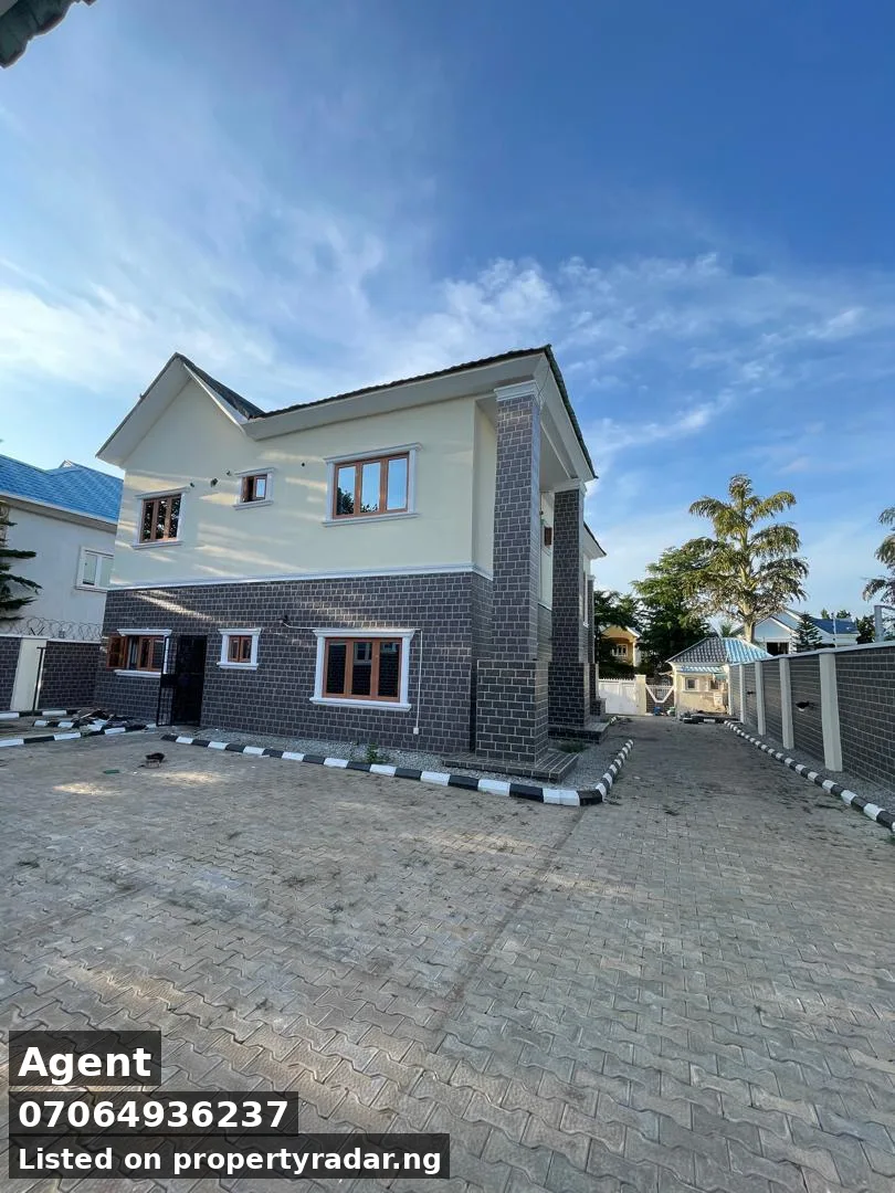 4 Bedroom Duplex In Galadimawa For Rent in Abuja (FCT)