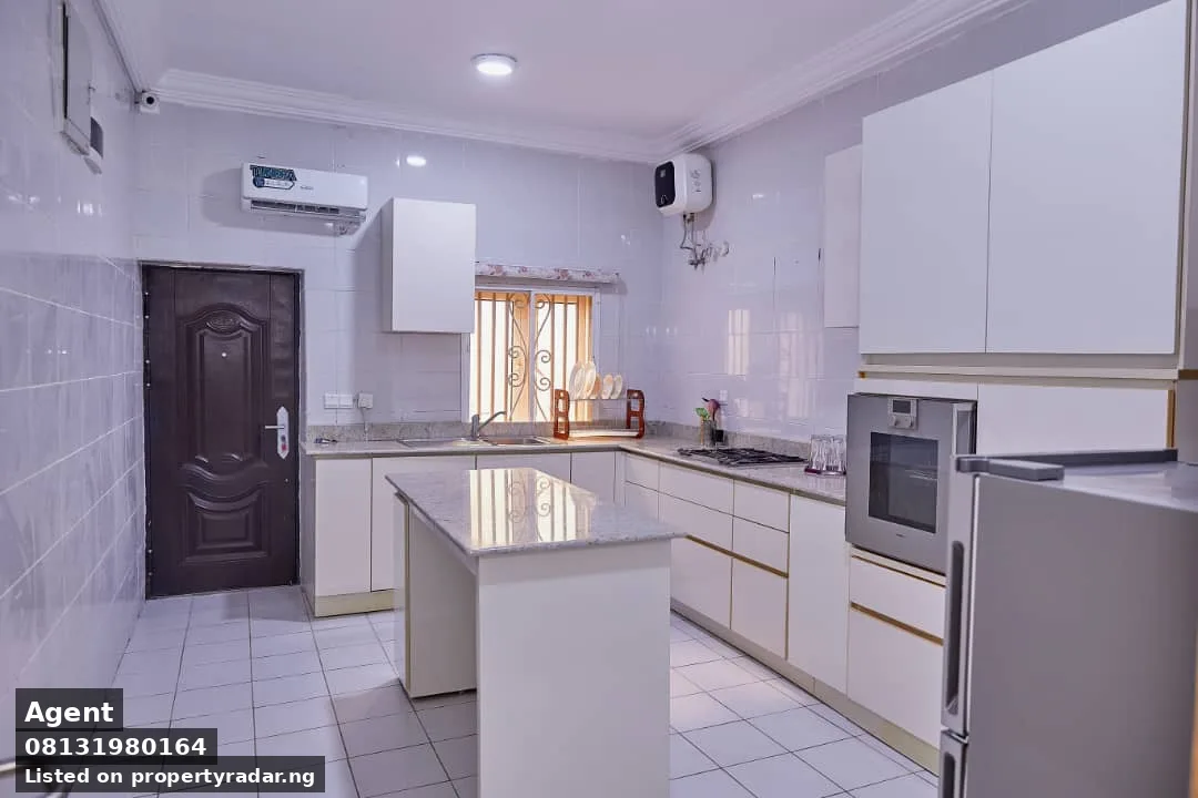 4 Bedroom Duplex In Guzape For Rent in Abuja (FCT)