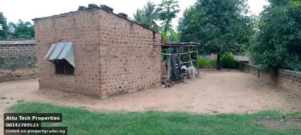 Land In High Level, George Akume Way Corridor For Sale in Benue