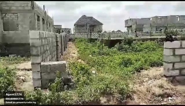 Land In Lugbe For Sale in Abuja (FCT)