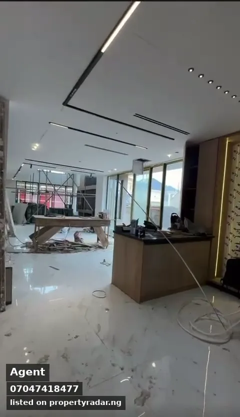 5 Bedroom Duplex In Apo For Sale in Abuja (FCT)
