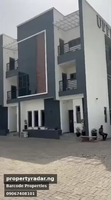 4 Bedroom House In Wuse For Sale in Abuja (FCT)