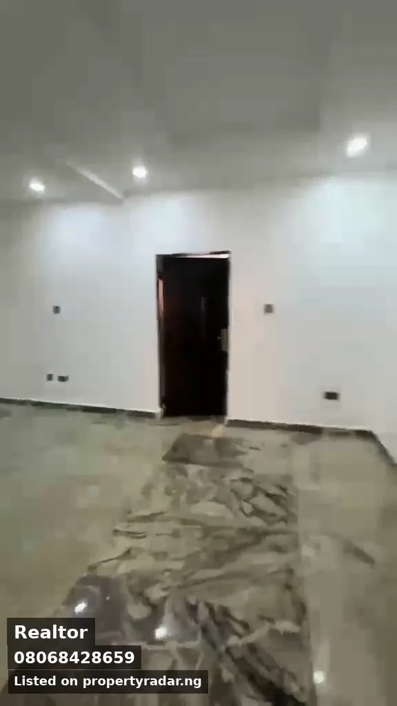 2 Bedroom Block Of Flats In Apo For Rent in Abuja (FCT)