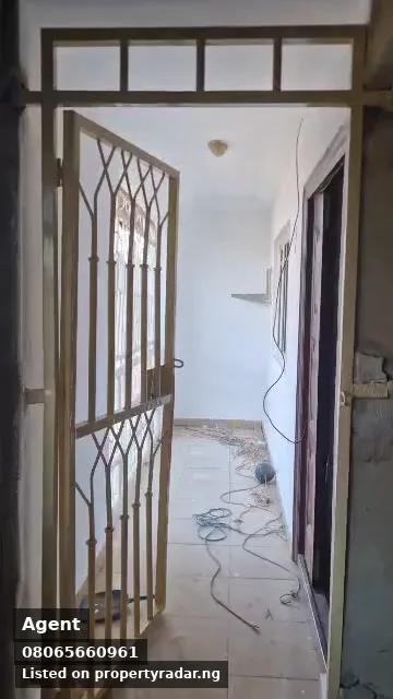 2 Bedroom Block Of Flats In Dakwo For Rent in Abuja (FCT)