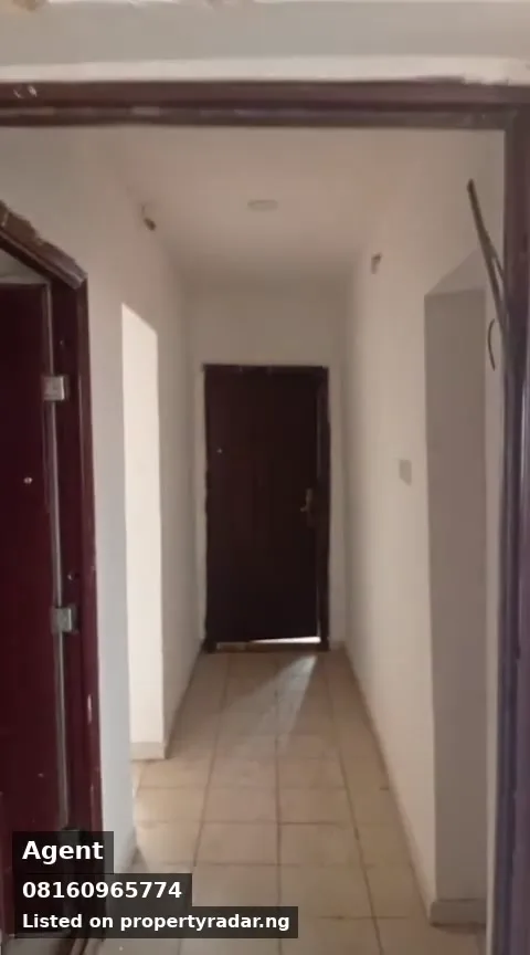 3 Bedroom Block Of Flats In Life Camp For Sale in Abuja (FCT)
