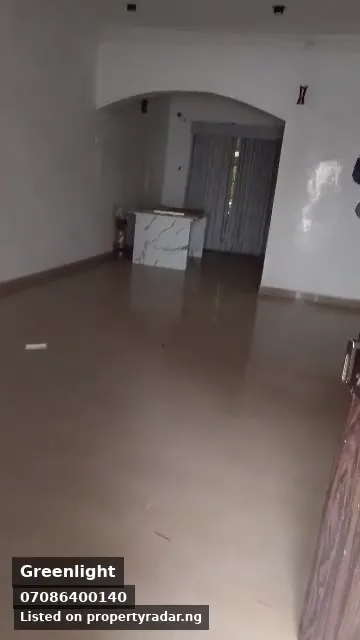 3 Bedroom Block Of Flats In Wuse For Rent in Abuja (FCT)