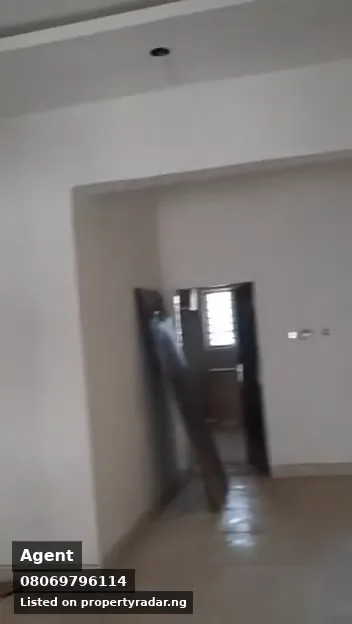 3 Bedroom Block Of Flats In Wuse For Sale in Abuja (FCT)