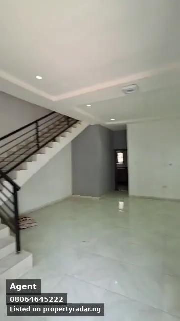 3 Bedroom Duplex In Apo For Rent in Abuja (FCT)