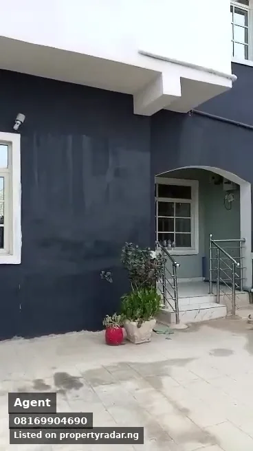 3 Bedroom Duplex In Dakwo For Sale in Abuja (FCT)