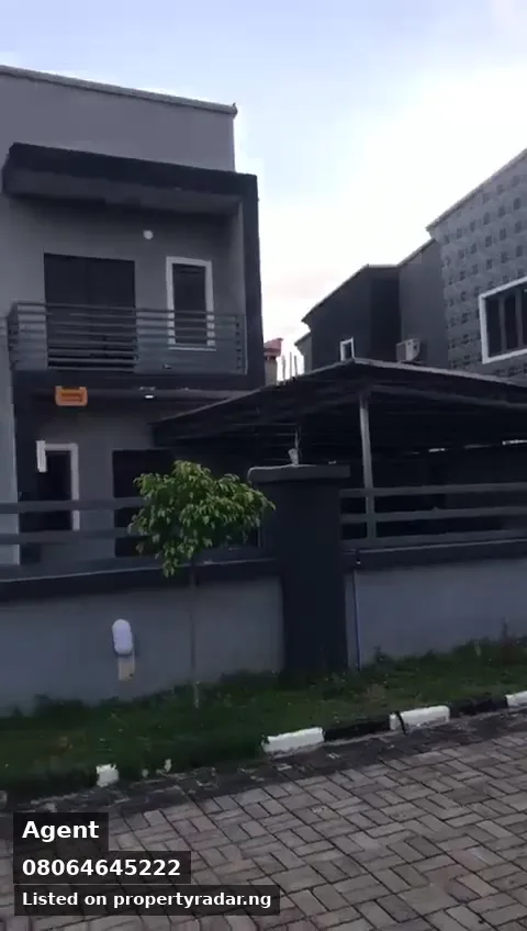 4 Bedroom Duplex In Apo District For Sale in Abuja (FCT)