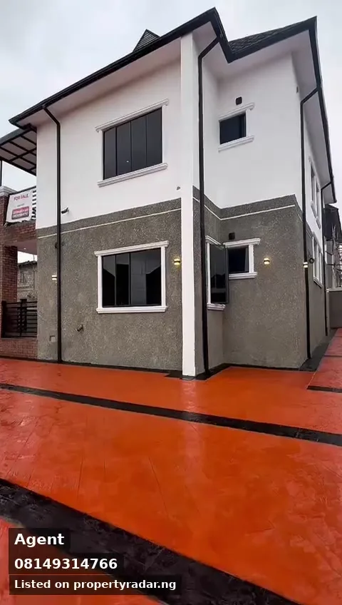 4 Bedroom Duplex In Fo1 For Sale in Abuja (FCT)