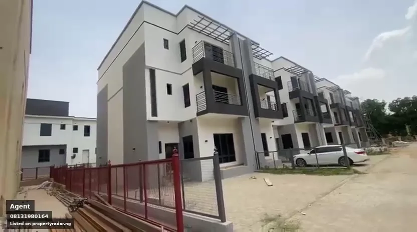 4 Bedroom Duplex In Guzape For Rent in Abuja (FCT)