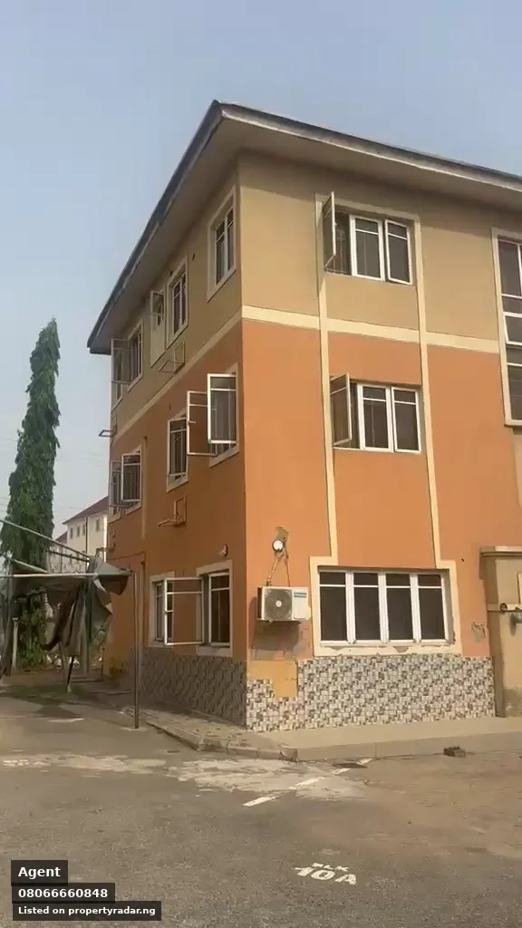 4 Bedroom Duplex In Idu For Sale in Abuja (FCT)