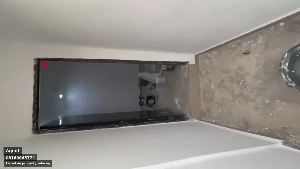 Self Contain In Apo For Rent in Abuja (FCT)