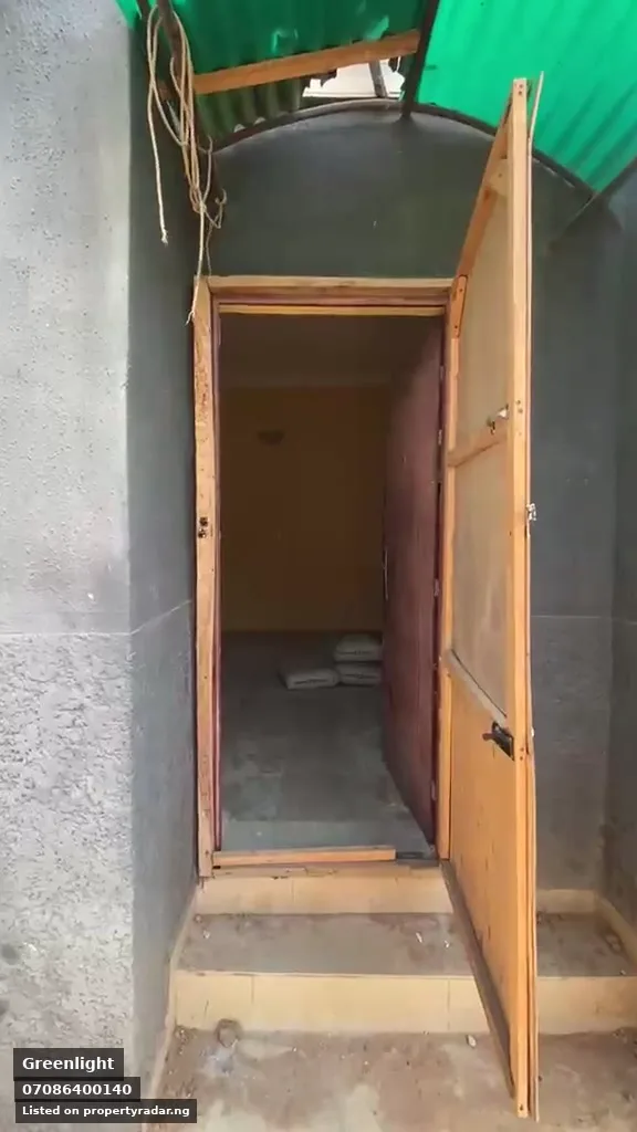 Self Contain In Life Camp For Rent in Abuja (FCT)